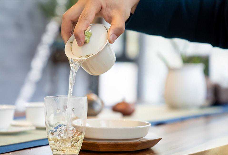 “饭后一杯茶，身体老来佳”!4款日常必备养生茶，营养胜似良方