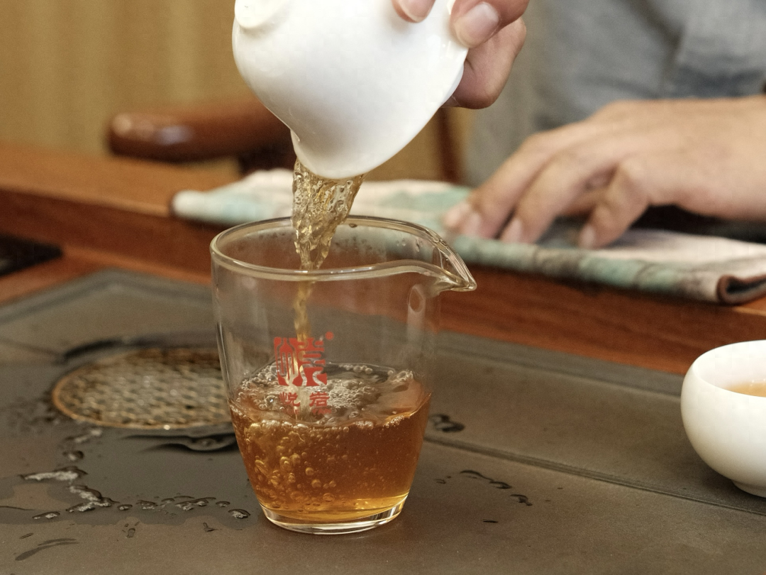 水仙肉桂“双料王”，是怎样以茶悦人的？（“王炸”茶礼免费送！）