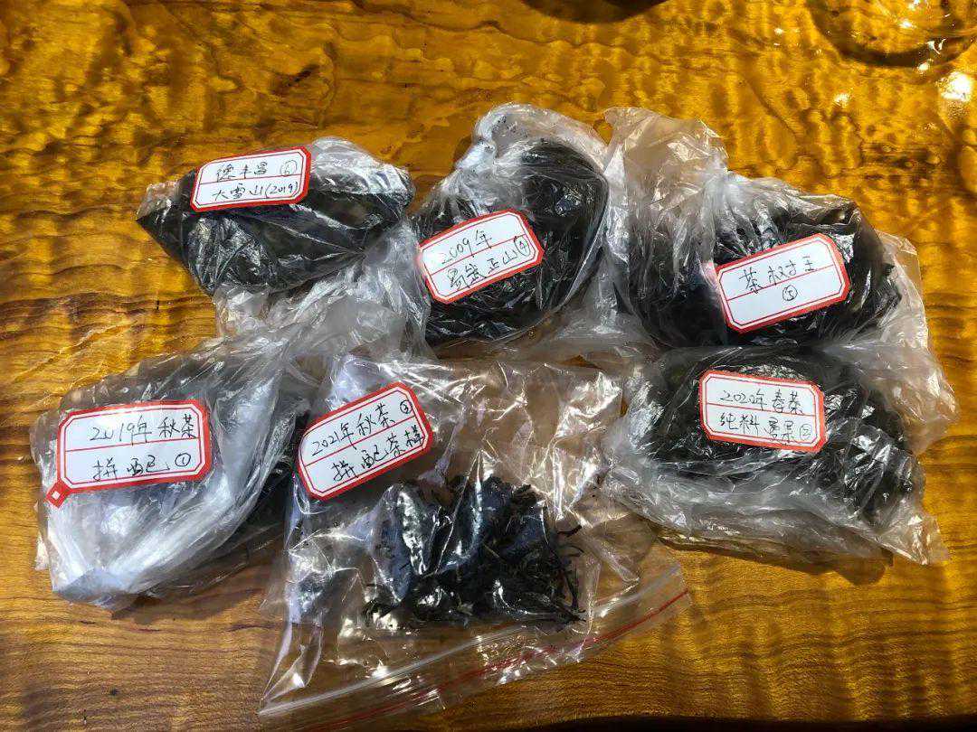 《老徐鉴茶》第477期:2009年易武正山茶品鉴报告(盐城茶友寄)