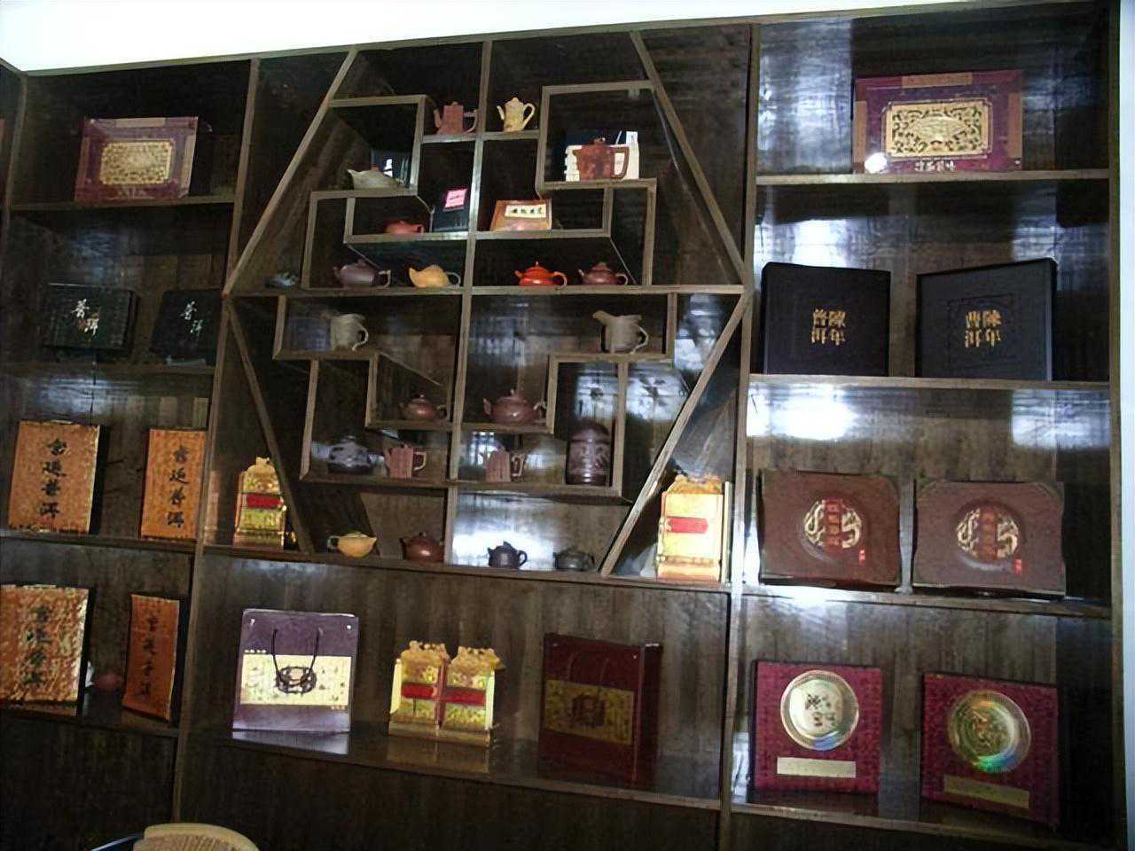 原来有未公布副业，茶叶店一周卖不了几罐茶叶，为什么能年赚百万