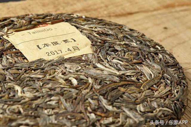 如何区分普洱茶？散茶好还是饼茶好？其实各有千秋