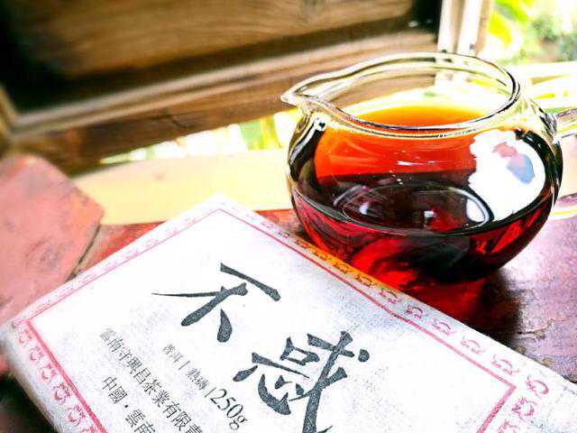 普洱茶砖的开砖和冲泡方法