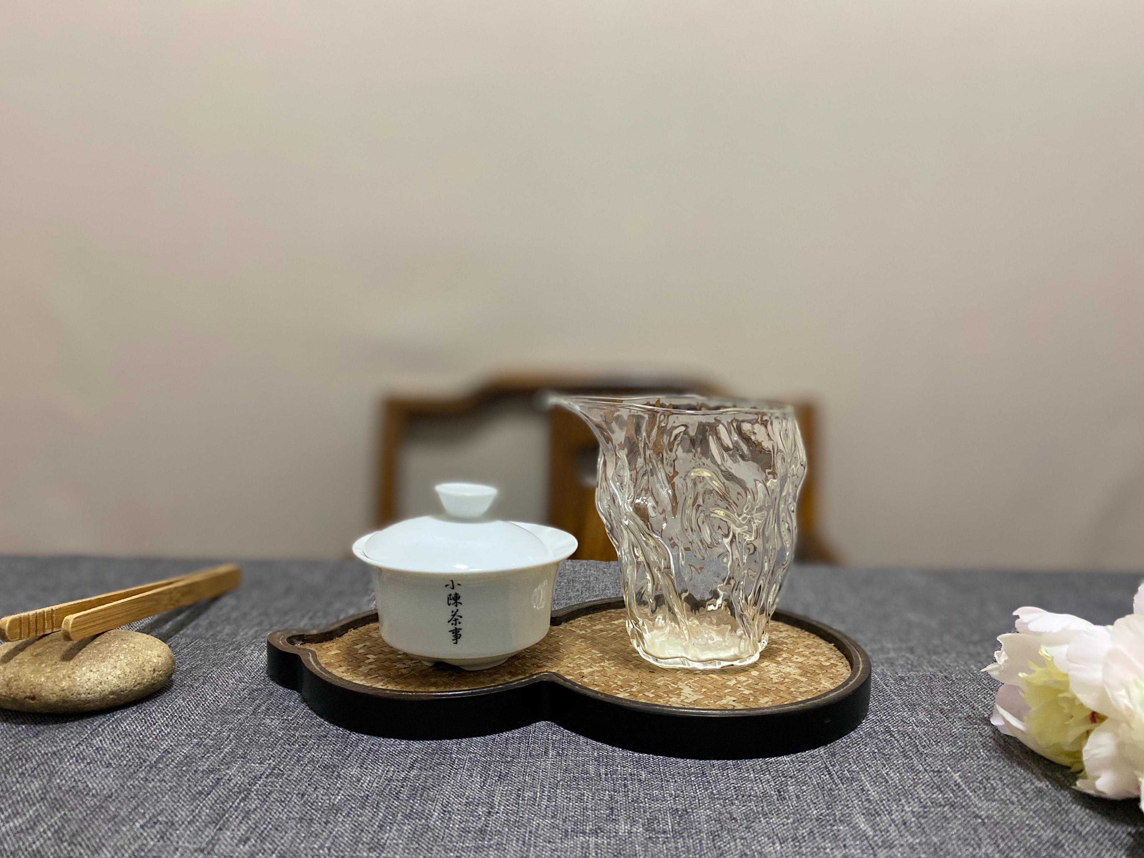 预算300元,能不能买齐一套适合泡白茶、岩茶、红茶的功夫茶具?