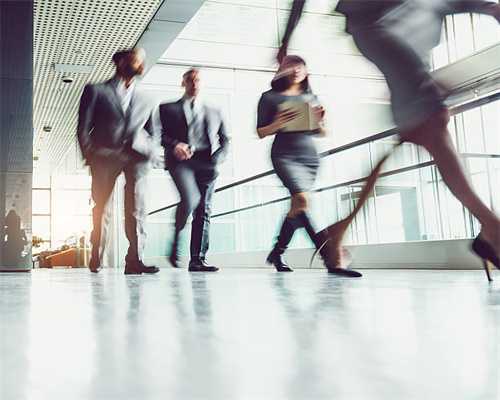 曾经的茶饮“老二”,掉队了