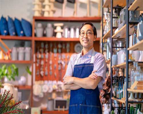 清心安神，夏日佳饮：莲心甘草茶